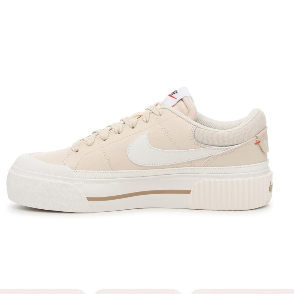 Nike Beige Low-Top Sneakers